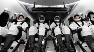 SpaceX’s newly launched Dragon capsule crew